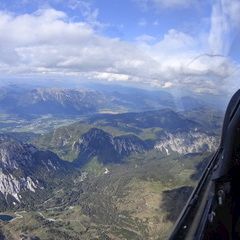 Flugwegposition um 14:17:50: Aufgenommen in der Nähe von Gemeinde Kartitsch, Österreich in 3320 Meter